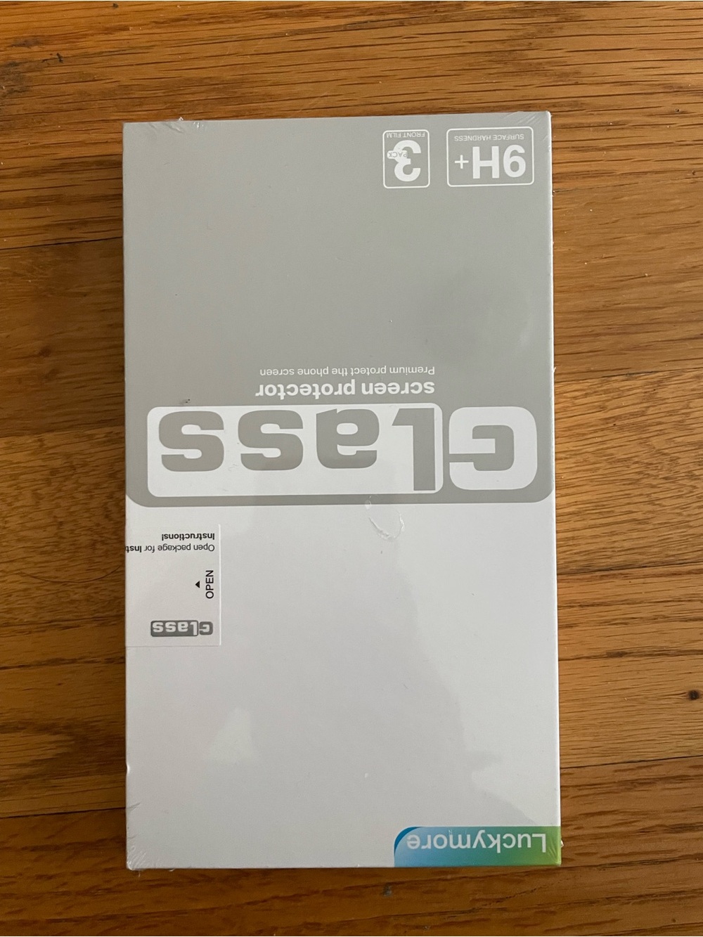 Lucky Brand Clear Screen Protector Packaging with Green/Blue Logo